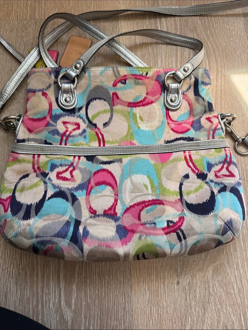 Coach Multicolor Circle-Print Shoulder Bag with Silver Straps - Picture 4 of 6